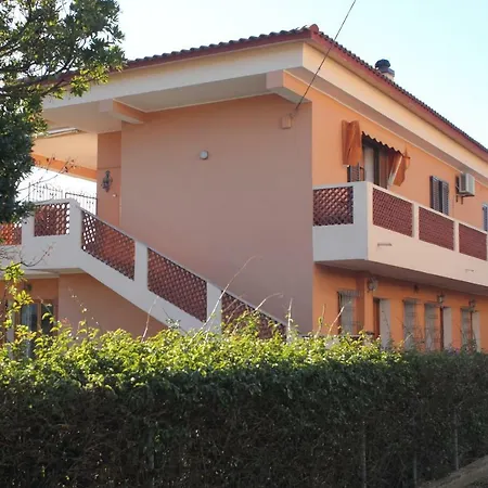 Comodo Bilocale Vista Mare Apartment Badesi